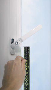 left handle pivot